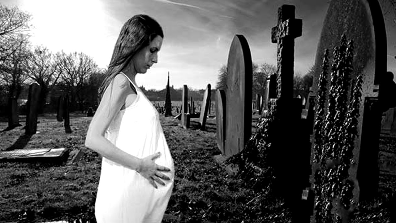 Можно ли беременным ходить на кладбище: приметы и суеверия
